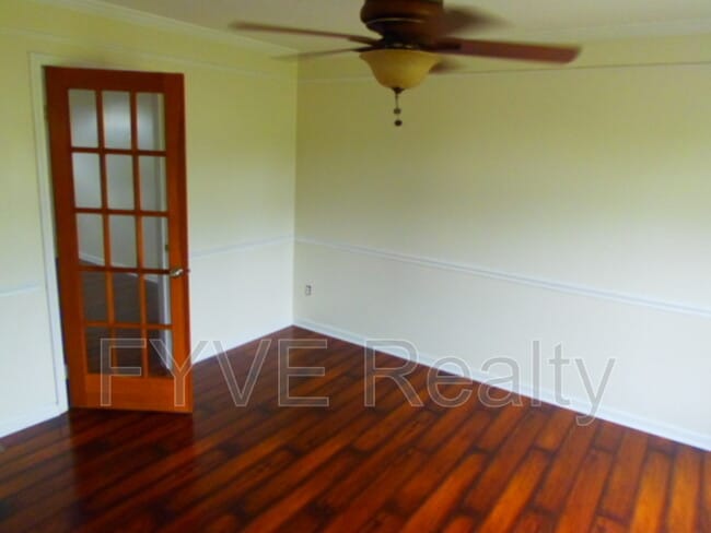 Building Photo - 3095 Blacksmith Ct