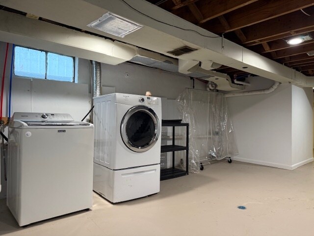 Building Photo - 1319 Hull St