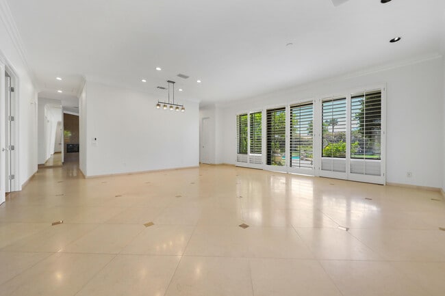 Building Photo - 75975 Gill Ct