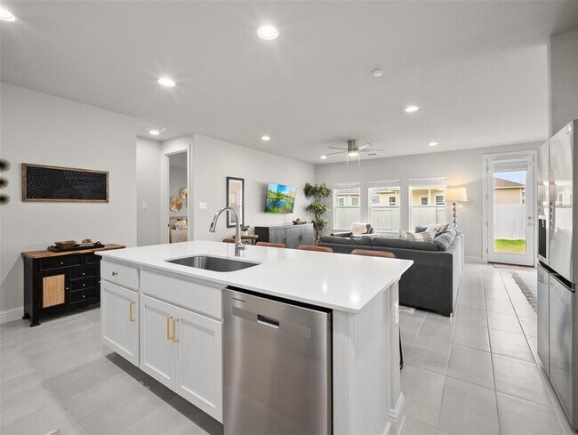 Building Photo - 151 Catalina Dr