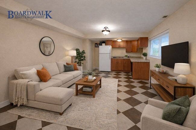 Building Photo - 873 W 2400 N St