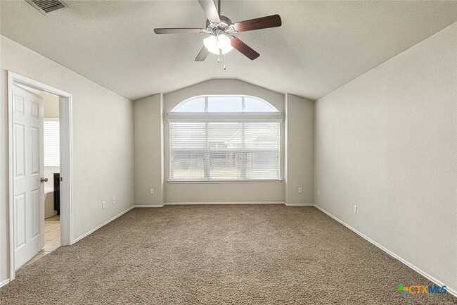Building Photo - 5209 Ranch Meadow St