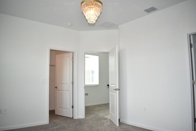 Building Photo - 1433 Waverunner Ln