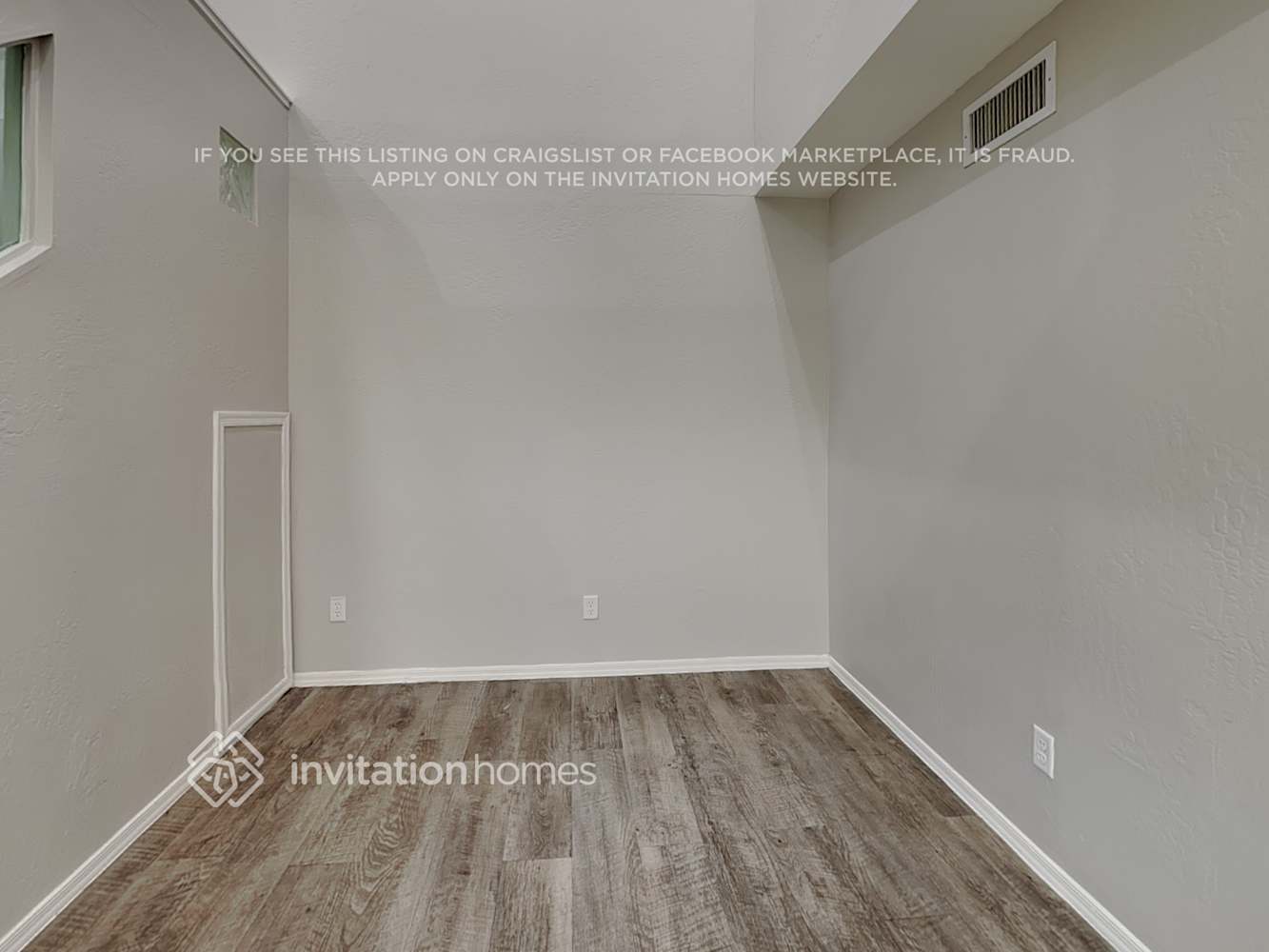 Building Photo - 2366 E Evans Dr