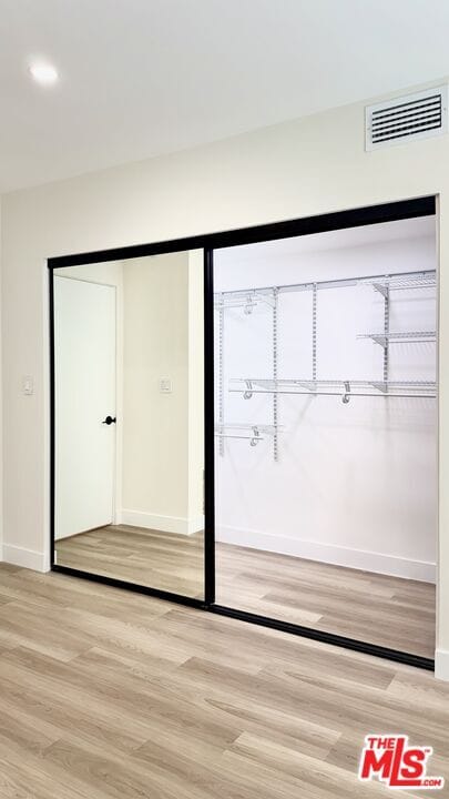 Building Photo - 414 N Palm Dr