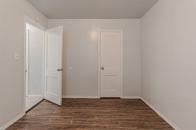 Building Photo - 3 Bed 2 Bath in OKC!