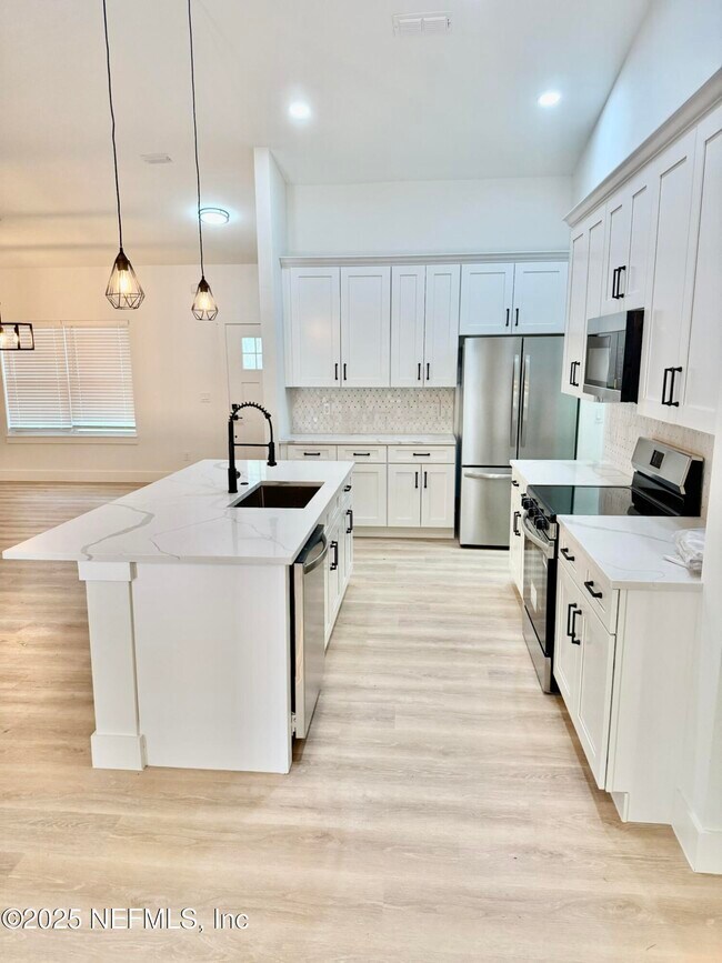 Building Photo - 1135 Fruit Cove Rd
