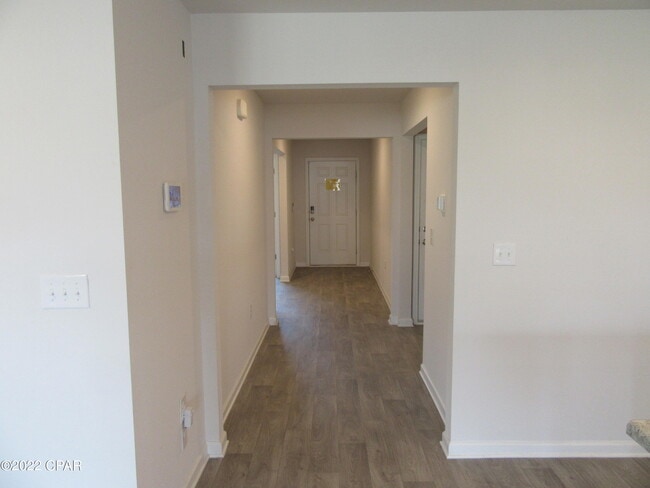 Building Photo - 4015 Pioneer Ln.