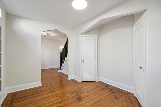 Building Photo - 1730 Memphis St