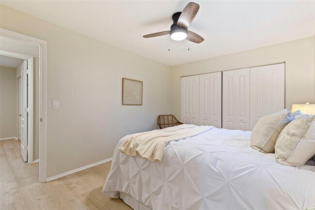 Building Photo - 1353 Wildwood Ct