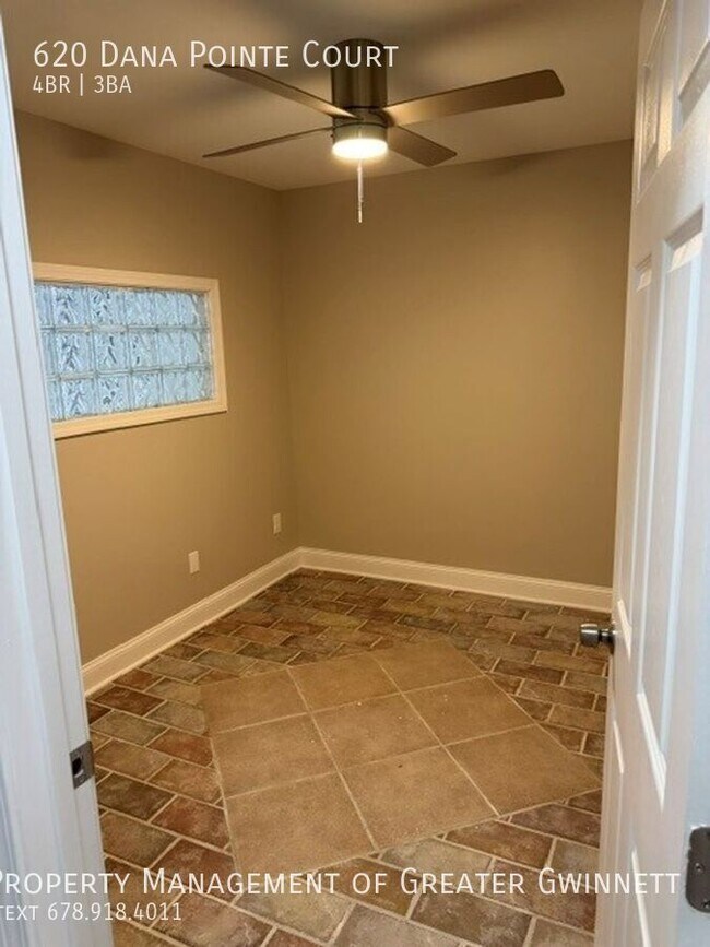 Building Photo - 620 Dana Pointe Ct