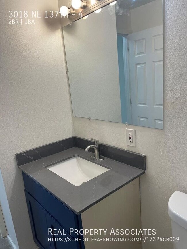 Building Photo - 3018 NE 137th St