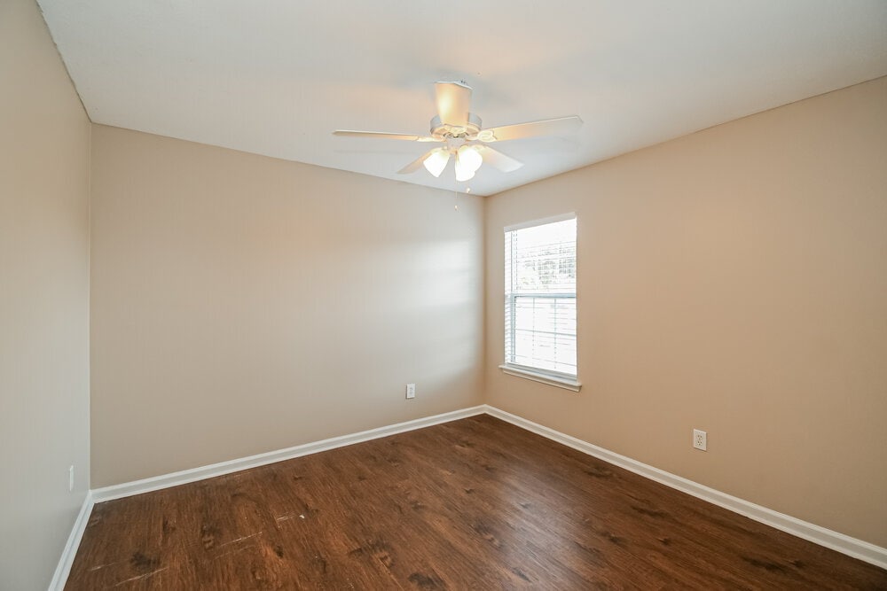 Building Photo - 1848 Pineta Cove Drive