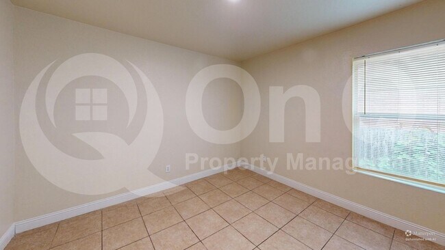 Building Photo - 4909 Parkview Hills Ln