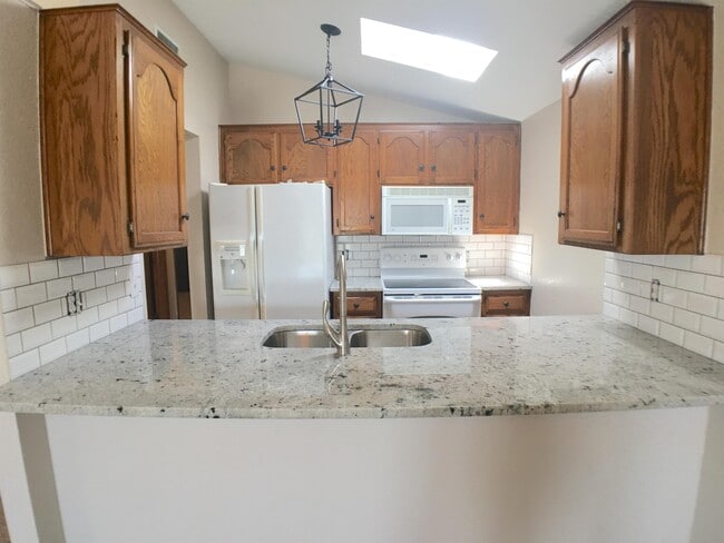 Building Photo - 2135 Goodrich Dr