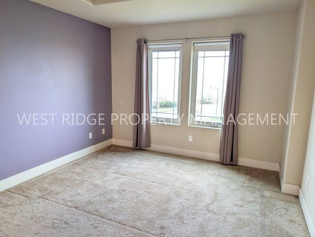 Building Photo - 14916 NW Delia St