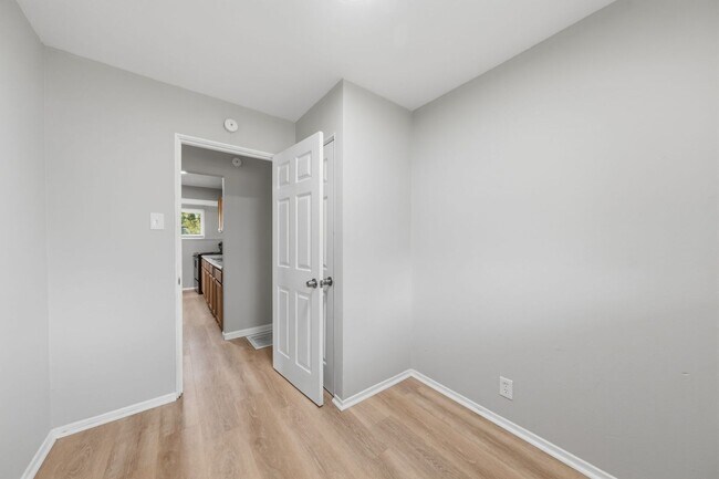 Building Photo - For Rent – 3 Bedroom Home | Section 8 Welcome