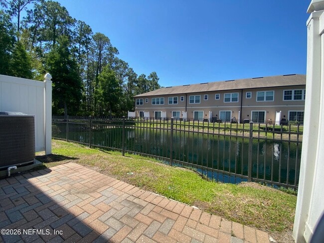 Building Photo - 11312 Estancia Villa Cir