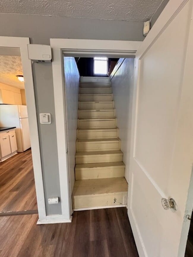 Building Photo - New Listing!!!