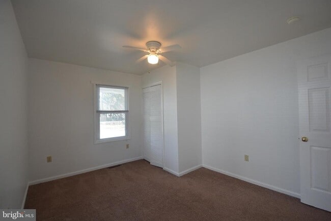 Building Photo - 23 S Upham St