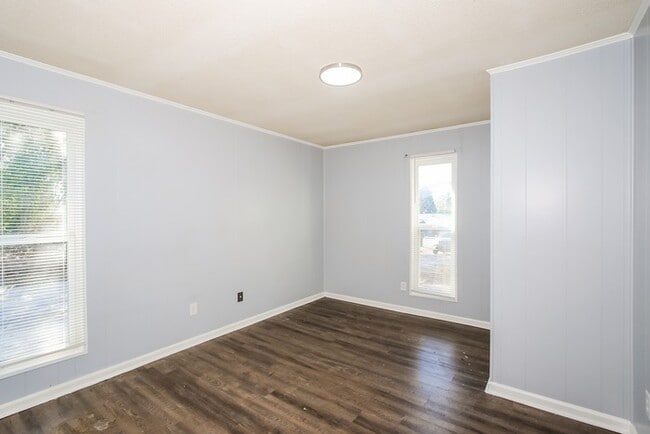 Building Photo - 3714 Fairington Dr