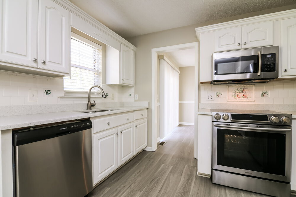 Building Photo - 128 Pondfield Ct