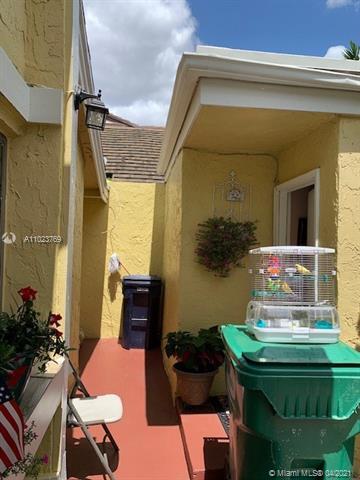 Building Photo - 9516 SW 148th Avenue Cir E