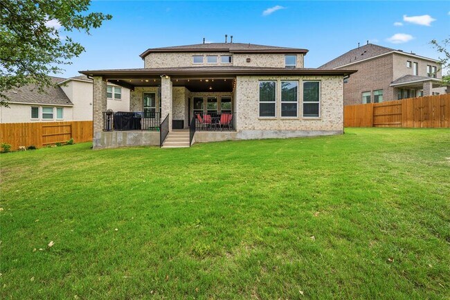 Building Photo - 317 Barton Oak Trl