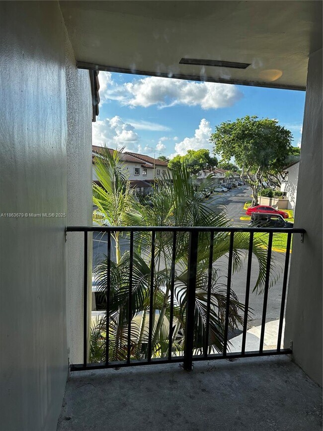 Building Photo - 13440 SW 62nd St
