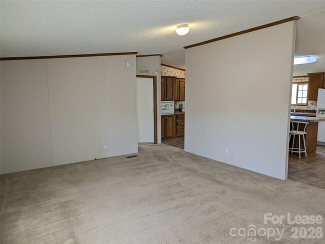 Building Photo - 338 Weathers Creek Rd