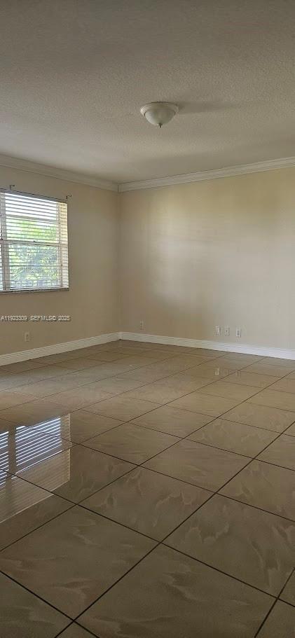 Building Photo - 110 SE 2nd St