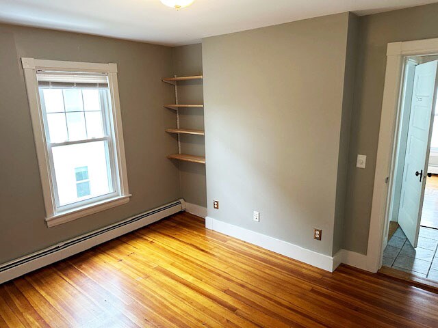 Building Photo - 346 Ocean St