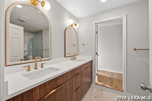 Building Photo - 214 Southbridge Dr