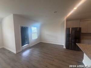 Building Photo - 1433 Redwood Crk