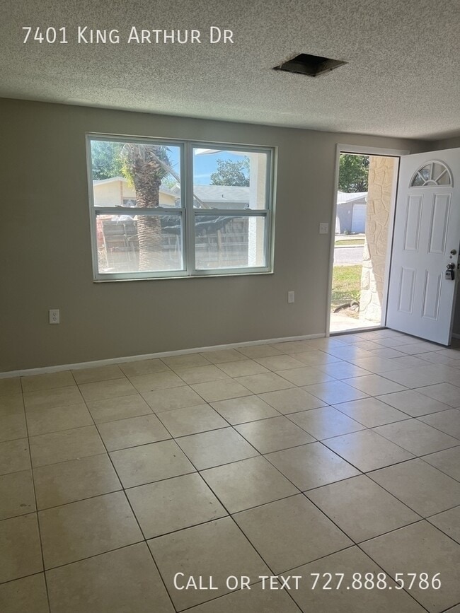 Building Photo - 7401 King Arthur Dr