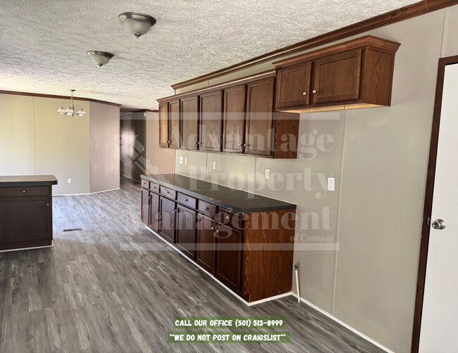 Building Photo - Perfect for Families: Spacious 5-Bedroom Home in Greenbrier!