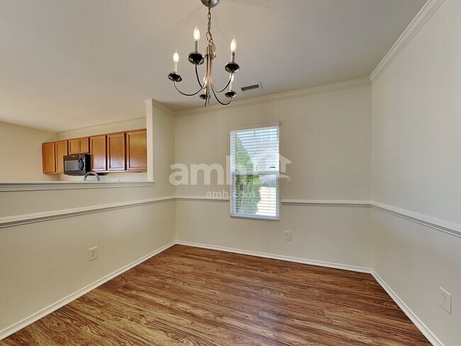 Building Photo - 3112 Varcroft Rd