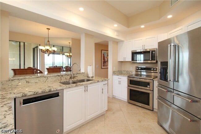Building Photo - 7024 Pelican Bay Blvd