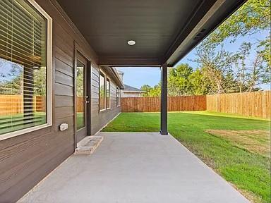 Building Photo - 1017 Emberwood Dr