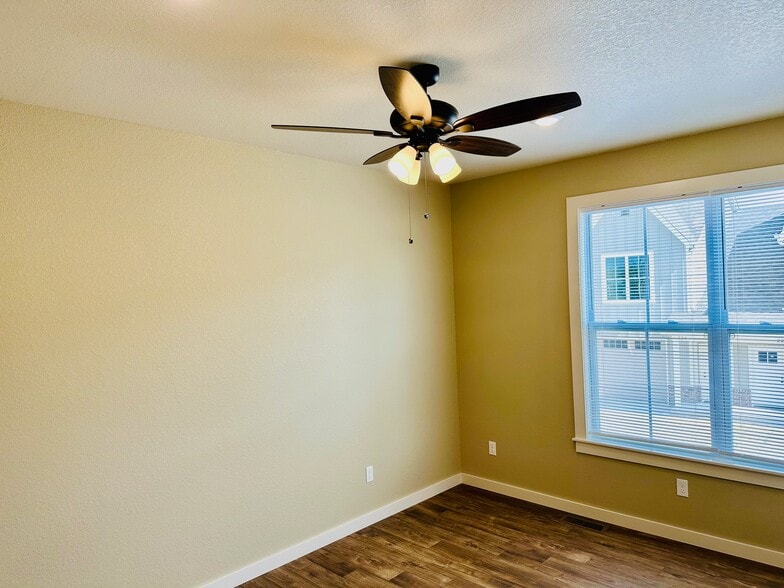 Building Photo - 224 Silverleaf Ln