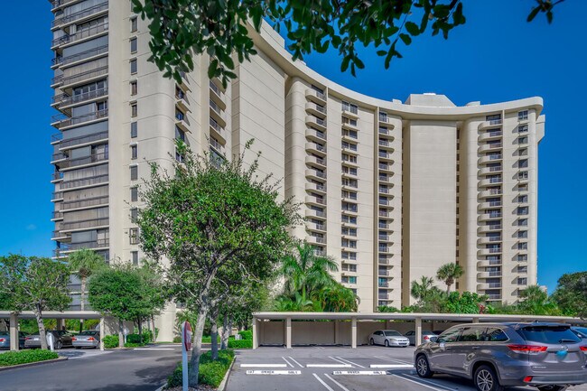 Building Photo - 2480 Presidential Way