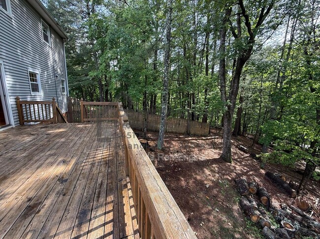 Building Photo - 6111 Barn Owl Cir