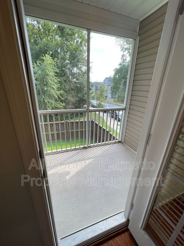 Building Photo - 4168 Veritas St