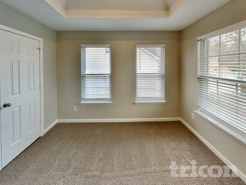 Building Photo - 7436 Petal Pl