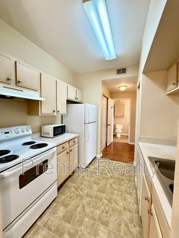 Building Photo - 1226 S Missouri Ave