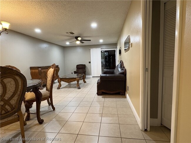 Building Photo - 4918 Granada Blvd