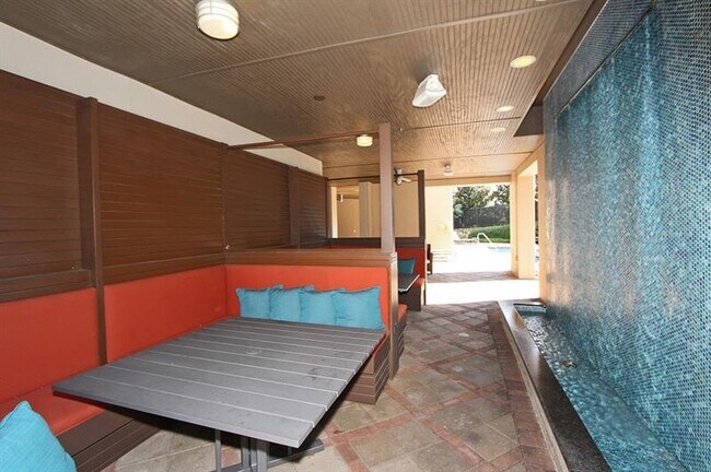 Building Photo - 4561 Olde Perimeter Way