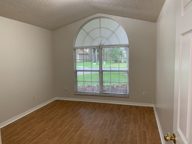 Bed Room # 1 - 2360 Dryburgh Ct