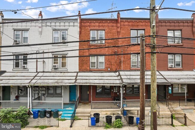 Building Photo - 864 N 42nd St