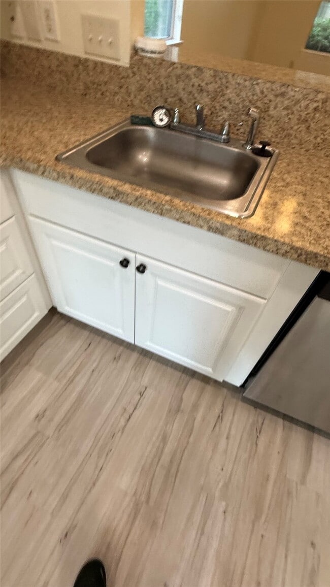 Building Photo - 1703 Nichole Woods Dr